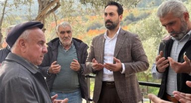 AK Parti MKYK Üyesi Mücahit Arınç, Şehzadeler’de vatandaşlarla buluştu