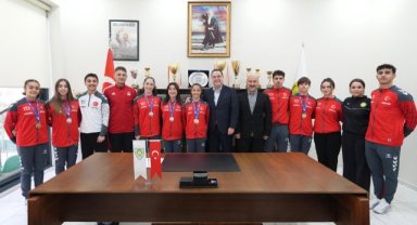 Başkan Dutlulu, Şampiyon Sporcularla Buluştu