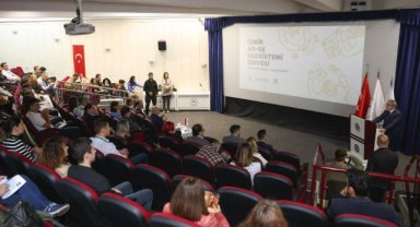 İzmir Ar-Ge Ekosistemi Zirvesi, Yeni Üniversite-Sanayi Ortaklıklarına Odaklandı