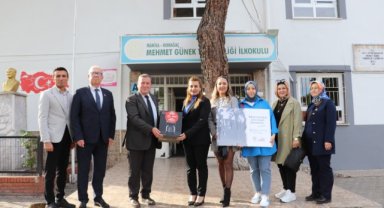 Kırkağaç’ta 24 Kasım Öğretmenler Günü’nde anlamlı ziyaretler