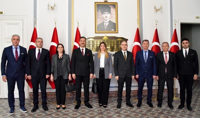 Manisa’da öğretmenler 24 Kasım’da Valiyi ziyaret etti