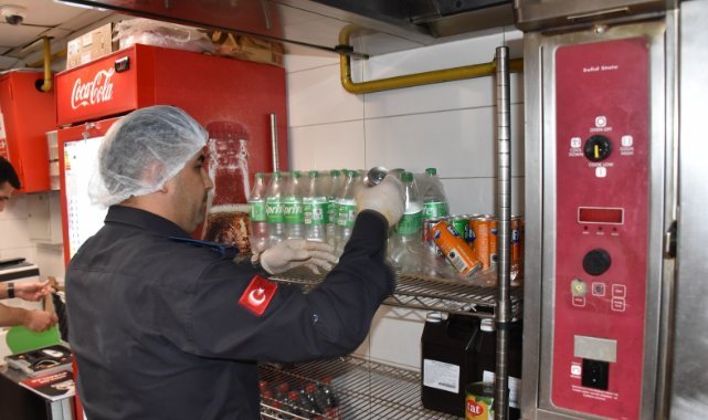 Yunusemre Belediyesi Gıda Denetimlerini Sürdürüyor