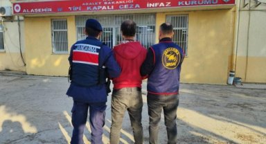  Alaşehir'de 26 yıl kesinleşmiş cezası bulunan gasp şüphelisi yakalandı