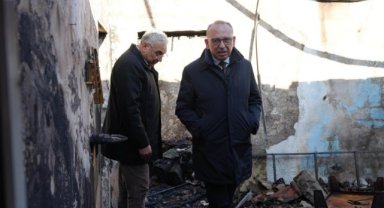 Başkan Akın'dan, Çepnibektaş'ta evi yanan aileye ziyaret