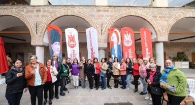 Şehzadeler’de kadınlara yönelik Yaka İğnesi Atölyesi düzenlendi