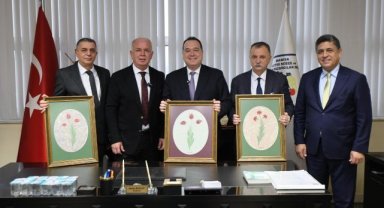 Manisa Büyükşehir Belediye Başkanı Dutlulu'dan pazarcı esnafına 