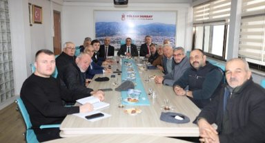 Şehzadeler’de Başkan Şimşek, muhtarlarla sahadan hizmet önceliklerini belirliyor