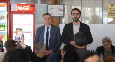 Yunusemre Belediye Başkanı Semih Balaban, 10 Ocak Çalışan Gazeteciler Günü’nü kutladı