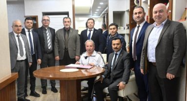 Salihli Belediyesi’nde toplu iş sözleşmesi imzalandı