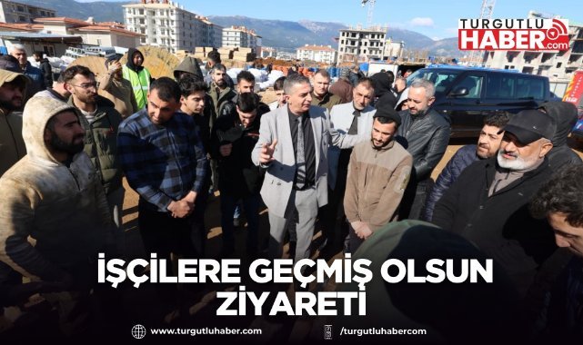 Şehzadeler Belediye Başkanı Hakan Şimşek, konteyner yangını sonrası işçilere geçmiş olsun dileklerini iletti