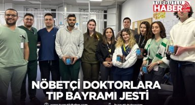 Yunusemre’den nöbetçi doktorlara Tıp Bayramı jesti