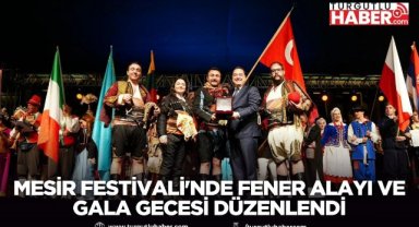Mesir Festivali'nde fener alayı ve gala gecesi düzenlendi