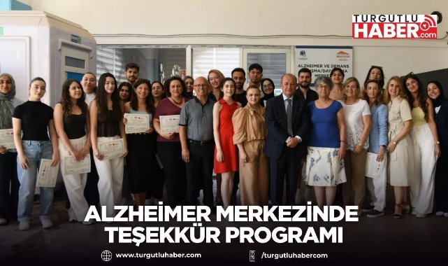 Alzheimer Merkezinde Teşekkür Programı