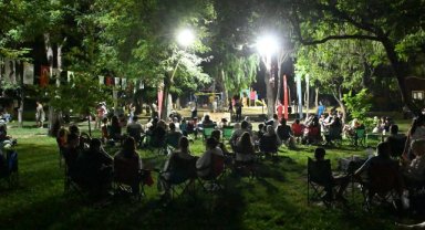 Akustik Yaz Akşamları Manisalılara Müzik Dolu Bir Hafta Sonu Yaşattı