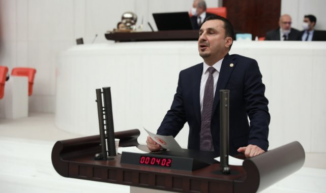Bekir Başevirgen: Bu zam yoksulluğu kalıcı hale getiriyor