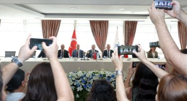 DEÜ, iki yeni programını tanıttı