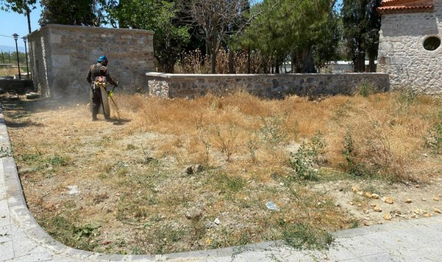 Manisa Büyükşehir’den Karacaahmet Türbesi’nde Hummalı Temizlik