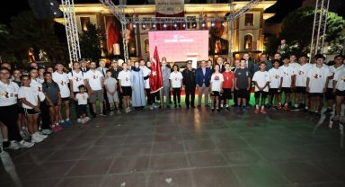 Manisa'da 15 Temmuz Sancak Koşusu Yapıldı