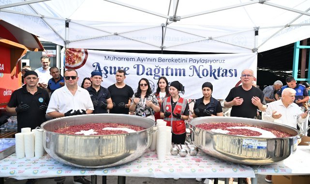 Şehzadeler'de 2 bin kişiye aşure ikram edildi