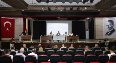 Yunusemre Belediyesi Meclisi 50 gündem maddesini karara bağladı