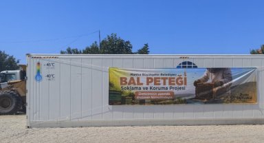 Arıcıların Petekleri Büyük Balmumu Güvesine Karşı Korunacak
