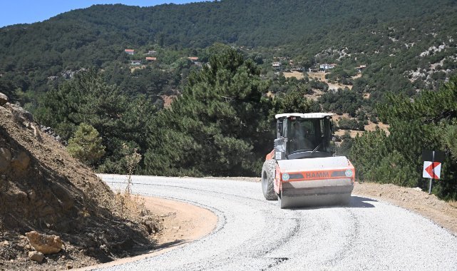 Ayvacık Yolunda 6 Kilometrelik Çalışma