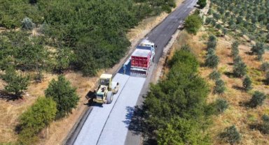 Gördes’te 14 Kilometrelik Yolda Asfalt Çalışması