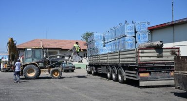 Salihli’ye Yeni Çöp Konteyneri Desteği