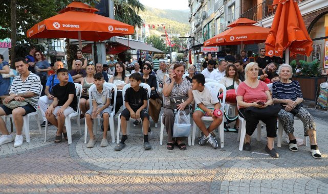 Bağ Bozumu Şenliği’nde Gastronomi ve Turizm Konuşuldu