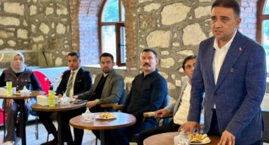 Baybatur, Kula ve Selendi’de Vatandaşlarla Buluştu