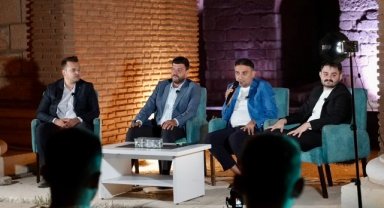 Baybatur, Sardes Antik Kenti’nde gençlerle buluştu