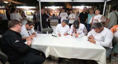 Gastronomi Çarşısı’nda “En Güzel Sarma” Yarışması