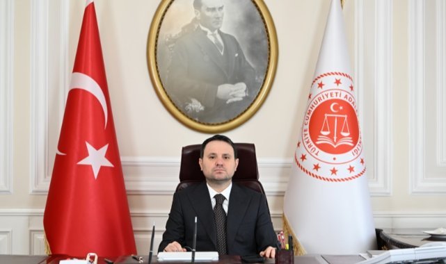 Gürlek: 2’si ağır 11 öğrenci yaralandı