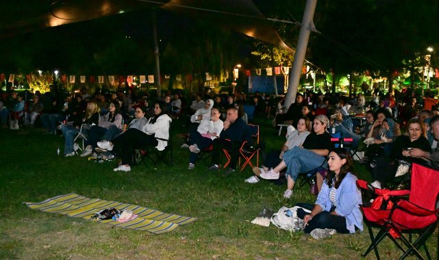 Manisa’da Açık Hava Sinemasında “Bizim İçin Şampiyon” Keyfi