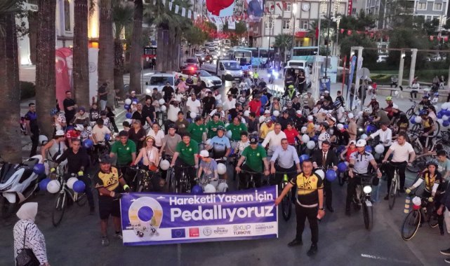 Manisa’da Avrupa Hareketlilik Haftası için bisiklet turu düzenlendi