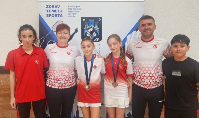 Manisalı Badmintonculardan Hırvatistan’da 2 Bronz Madalya