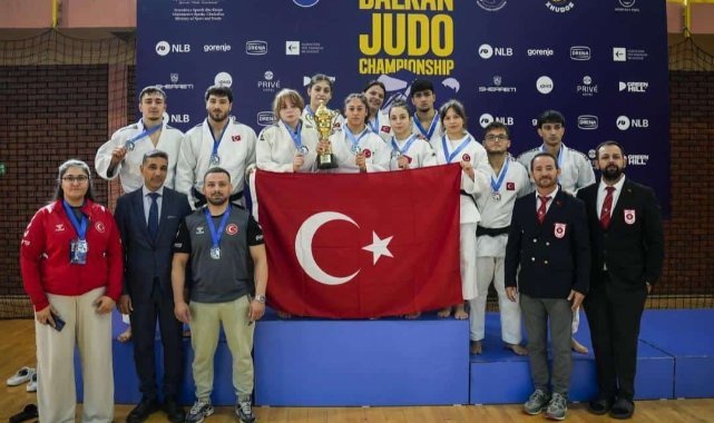 Manisalı milli judocu Hira Nur Turgut’tan 2 madalya