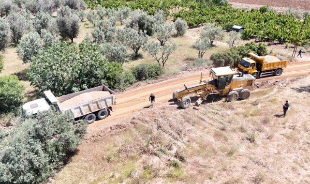 Şehzadeler’de ova yolları bakımında hedefin yüzde 72’si tamamlandı