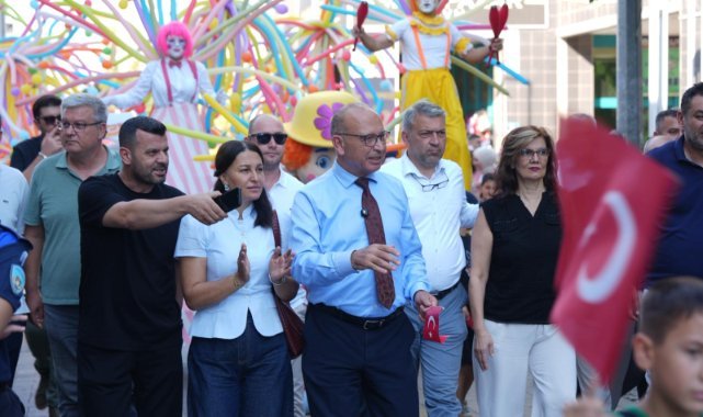 Turgutlu’da Dünya Barış Günü Çocukların Neşesiyle Kutlandı