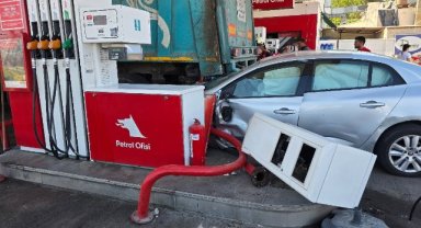 Turgutlu’da Tır ve Otomobil Çarpıştı: Yaralılar Var