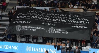 Turgutlu Tribünlerinden Çocuklar İçin Dünyaya Anlamlı Mesaj