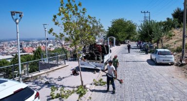 Vatandaşların Talebiyle Ulutepe Caddesi Temizlendi