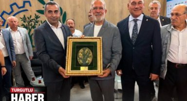 Yenişehirlioğlu, FOODIST Fuarı’nda Manisalı Üreticilerle Buluştu