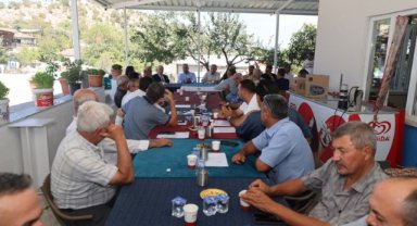 Yuntdağı Mahalle Muhtarlarıyla İhtiyaç ve Talepler Görüşüldü