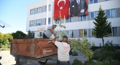 Yunusemre’de Okul Bahçeleri Yeni Eğitim Yılına Hazırlandı