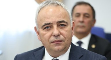 Bakırlıoğlu’ndan “Fon Krizi” Tepkisi: “Bunun Tartışılması Gereken Yer TBMM’dir”