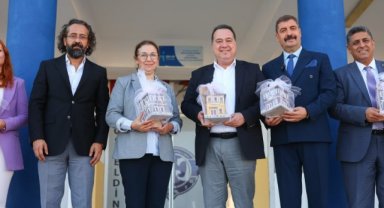 Besim Dutlulu Kula’da Vatandaşlarla Buluştu