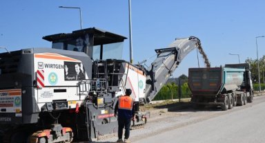 Eski Menemen Yolunda Asfalt Çalışması: Bir Haftada Tamamlanacak