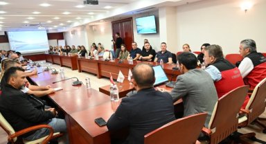 İzmir’de Gıda Denetimleri Değerlendirildi