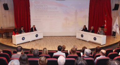İzmir’in Üniversiteleri Cumhuriyet’in Kazanımlarını Konuştu